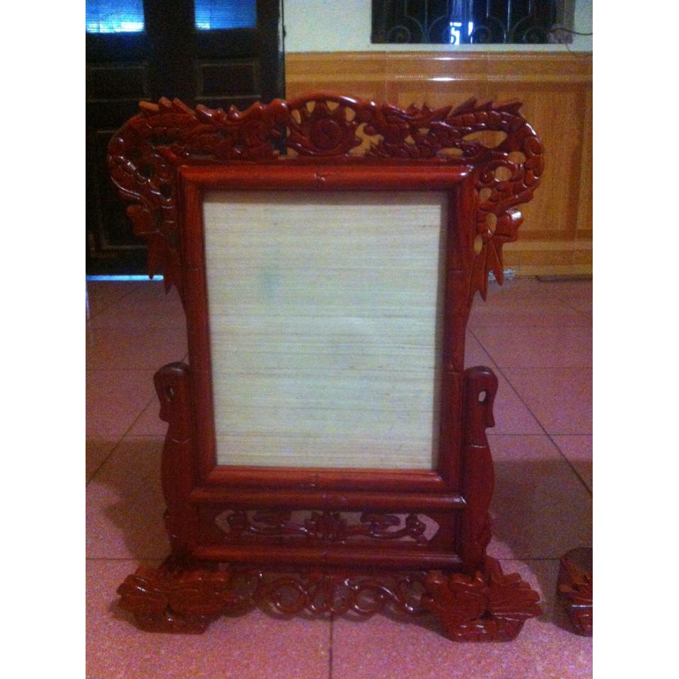 Khung ảnh thờ gỗ hương kích thước ảnh 20x30cm